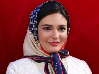 تیپ شیک لیندا کیانی در یک مراسم هنری