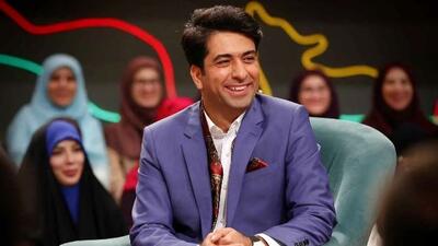 فیلم آوازخوانی باشکوه و بی نظیر محمد معتمدی در بین تماشا گران / همه به وجد اومدند!