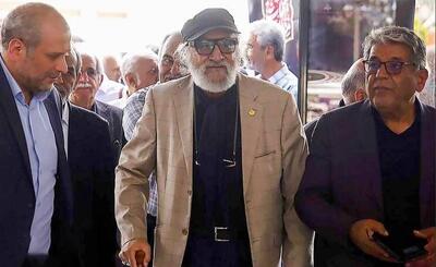 داریوش ارجمند: ماه بر بام ساختمان شیشه‌ای طلوع خواهد کرد
