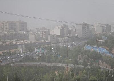هشدار فرماندار مشهد درباره آلودگی هوا و آماده‌باش برای تعطیلی احتمالی