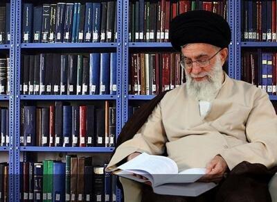 آرزوی رهبر انقلاب برای یک کتاب  استثنایی  - اکونیوز