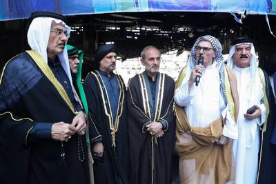 بازدید جمعی از بزرگان و سران عشایر عرب‌ خوزستان از ساختمان شیشه‌ای صداوسیما