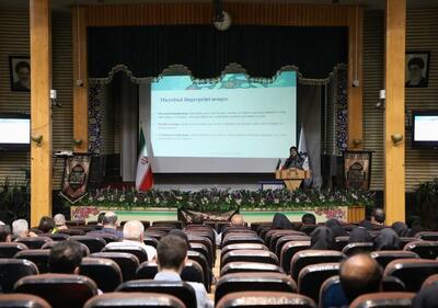 برگزاری نخستین سمینار «میکروبیوم، پروبیوتیک‌ها و پست‌پروبیوتیک‌ها» در قم