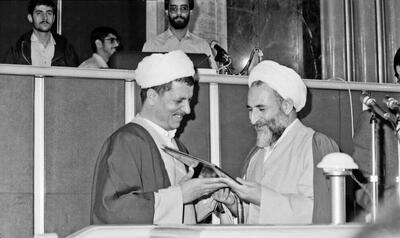 تایید تغییر نام «مجلس شورای ملی» به «مجلس شورای اسلامی» با امضای مهدوی‌کنی