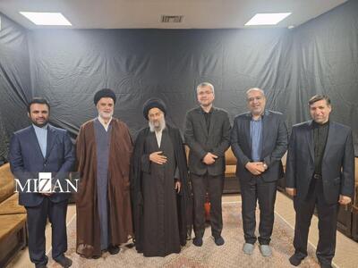 دیدار هیئت پارلمانی ایران با یکی از مراجع تقلید عراق