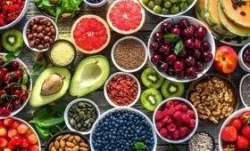 با ۱۰ خوراکی تابستانی، به جنگ چربی‌ها بروید!