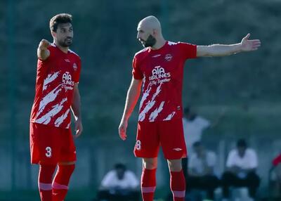 کیت جدید تراکتور یادآور پرسپولیس برانکو!
