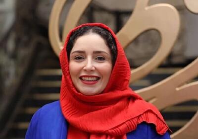 بازی ژاله صامتی و دخترش روی صحنه