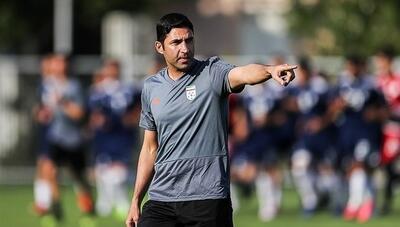 بازیکن بنجل به درد پرسپولیس نمی‌خورد/ هاشمیان مثل هندوانه در بسته است