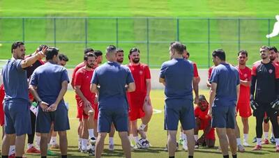 انتقاد پیشکسوت پرسپولیس: سرخپوشان توان رقابت با تراکتور و سپاهان را ندارند