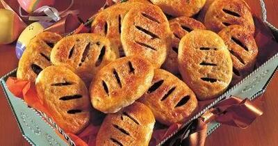 طرز تهیه کلوچه کشمشی انگلیسی | دستور تهیه کیک اکلز را از دست ندهید