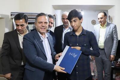 استاندار زنجان: نخبگان علمی، طلایه‌داران پیشرفت و اقتدار آینده ایران هستند