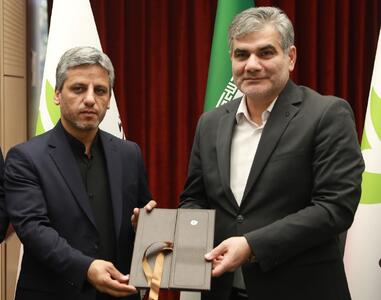 خدمت‌رسانی به زائران حضرت معصومه (س) با ظرفیت‌های قرض‌الحسنه
