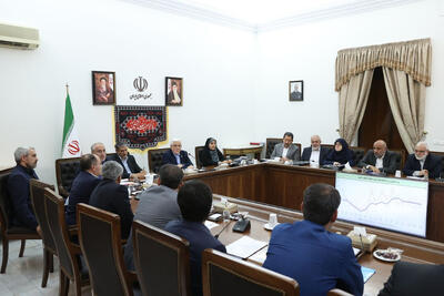 عارف: 140 هزار متقاضی هنوز مسکن خود را تحویل نگرفته‌اند/ارائه طرح جامع برای رونق حوزه مسکن