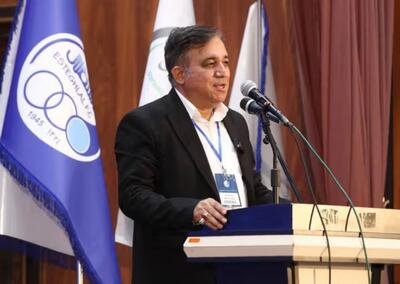 تاجرنیا: ساپینتو و سیدورف اختلافی با یکدیگر ندارند/ از ۴ بازیکن خارجی رونمایی خواهیم کرد/ آل‌کثیر در فهرست ساپینتو بود - پارس فوتبال