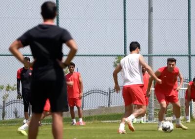 لحظاتی از تمرینات پرفشار پرسپولیس - پارس فوتبال