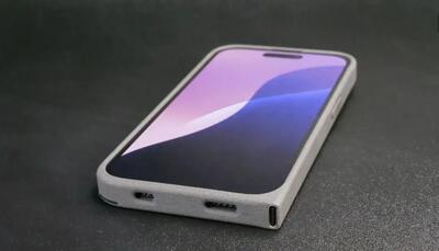 این قاب عجیب برای آیفون، پورت قدیمی لایتنینگ را به USB-C تبدیل می‌کند