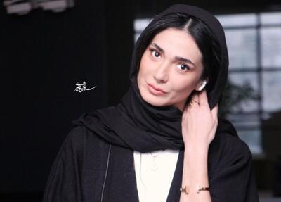 مینا وحید بازیگر سریال جزیره در کنار خواهر و برادرش میلاد - زمان پخش سریال ها
