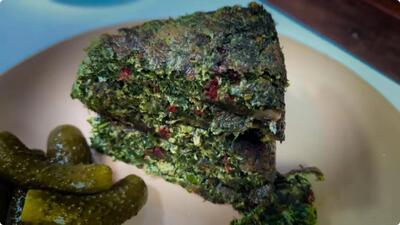 طرز تهیه کوکو سبزی پفکی با ماست
