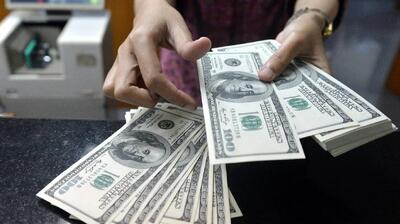 کاهش ۰.۱ درصدی قیمت دلار در ۲۴ساعت