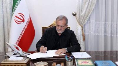 پزشکیان: مرحوم توکلی عمر پربرکت خود را در راه خدمت به مردم و تلاش برای عدالت سپری کرد