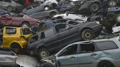 نبود خدمات پس از فروش، ایران را به قبرستان خودروهای خارجی تبدیل می‌کند؟