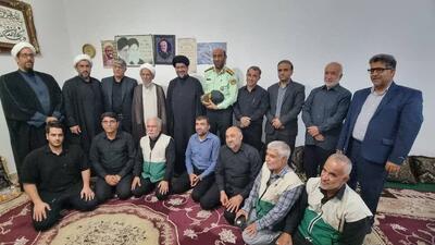 تجلیل و تکریم امام جمعه موقت گناوه به مناسبت ۵ مرداد