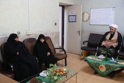 دیدار مدیرکل تبلیغات اسلامی آذربایجان‌غربی با همسر شهید مهدی باکری