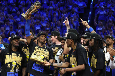 بسکتبال NBA؛ 10 تیم قدرتمند فصل 26-2025 از نگاه اتلتیک بدون لیکرز و سلتیکس - پارس فوتبال