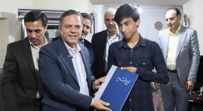نخبگان علمی، طلایه‌داران پیشرفت و اقتدار آینده ایران هستند