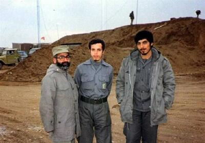 نگاهی به گذشته شهید حسن باقری / عکس نایاب ۵۴ سال پیش در خرم‌آباد / استایل خاص کنار قلعه فلک‌الافلاک