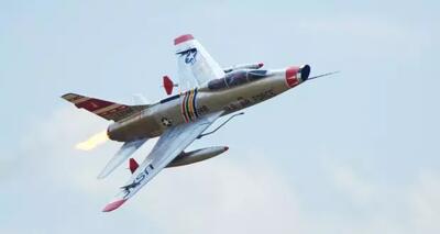 جنگنده F-100 Super Sabre اولین جت مافوق صوت جهان