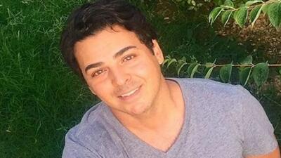 تصویر روز | علی منصوری بازیگر سریال خط قرمز کنار دخترش | گلی شی