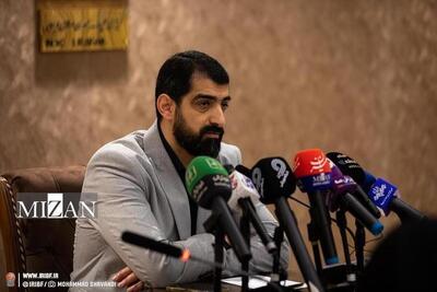 داوری: غیبت یخچالی در تیم ملی بسکتبال عمدی نیست/ جذب دوتابعیتی‌ها تضادی با استعدادیابی ندارد/ با کاپوچیانی صحبت می‌کنم