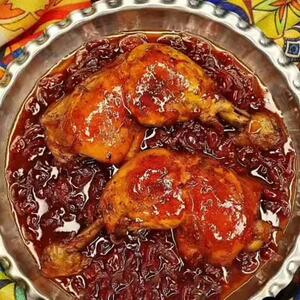 آموزش درست کردن خورشت محشر خاص مرغ و آلبالو+فیلم