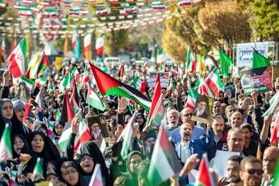 هم‌صدا با قدس| راهپیمایی باشکوه مردم مشهد در حمایت از ملت مظلوم غزه برگزار شد (۳ مرداد ۱۴۰۴)