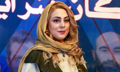طبیعت‌گردی عاشقانه نیلوفر شهیدی با همسر و مادرش در مال