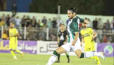 ابرقویی به پرسپولیس پیوست