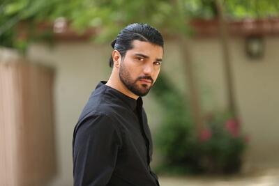 چهره ها در زمان؛ تصویری خبرساز از سینا مهراد و ساعت میلیاردی اش که سوژه شد!