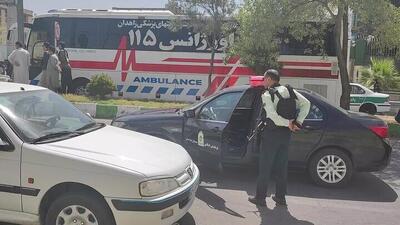 ببینید / اولین ویدئو از مقابل دادگستری زاهدان پس از حمله تروریستی