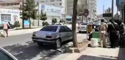 ببینید | تصاویر اولیه از شروع درگیری در نزدیکی دادگستری استان سیستان ‌و بلوچستان