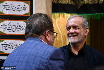 تصاویر؛ چهره‌های سیاسی در مراسم بزرگداشت احمد توکلی