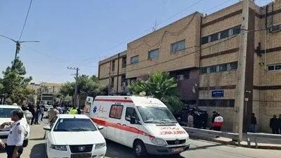 انتقال تمامی مجروحان حادثه تروریستی حمله به دادگستری زاهدان به بیمارستان خاتم الانبیاء