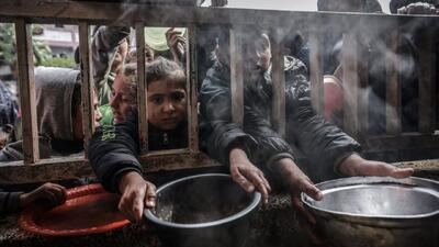 غزه! هر روز تو با گرسنگی می‌جنگی