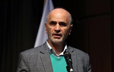 فرشاد مومنی: «ارز ترکیبی» اسم رمز جهش دوباره قیمت‌ها و تعمیق شکاف مردم با حاکمیت است