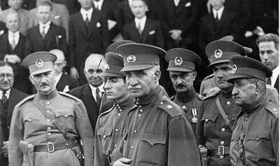 داستان زندگی رضاشاه؛ دیکتاتوری که تبعید شد