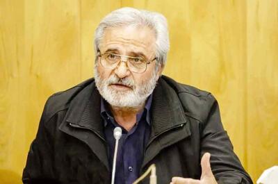 کارگران و بازنشستگان، طومار بازگرداندن بانک رفاه به تامین اجتماعی را امضا کنند