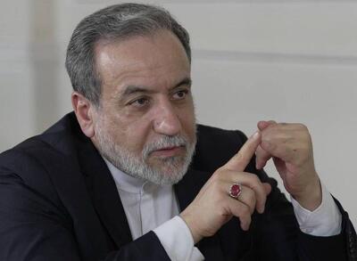 عراقچی: با «ویتکاف» همیشه و به صورت مستقیم، از طریق فضای مجازی تبادل پیام دارم؛ این اختیار به من داده شده/ اگر دیپلمات‌ها حرفی می‌زنند، اقدام و ملاقاتی می‌کنند، دستورالعمل آن قبلا تنظیم شده