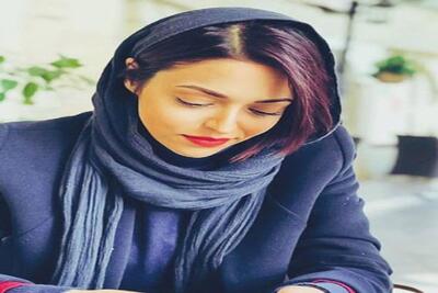 چهره ها در زمان؛ رونمایی از لباس عروس و گردنبند مروارید سوگل خلیق نازنین سریال دفتر یادداشت / چقدر این مدل تور بهش اومده