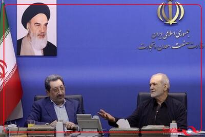 اختیارت را در چارچوب قانونی به استان‌ها واگذار کنید